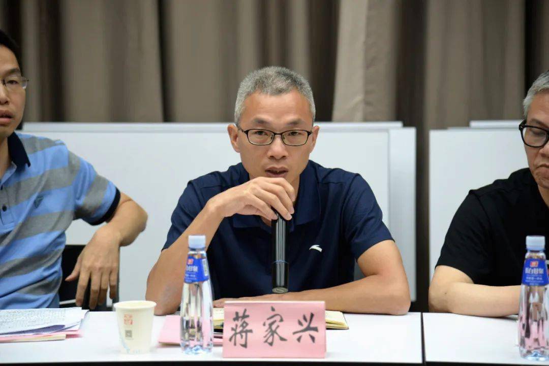 蒋家兴(市科技局局长):以创新赢未来