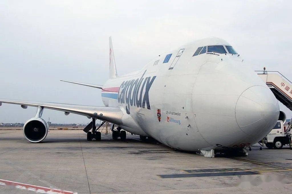 拼凑而成却又备受追捧:"小短腿"727和737的前世今生