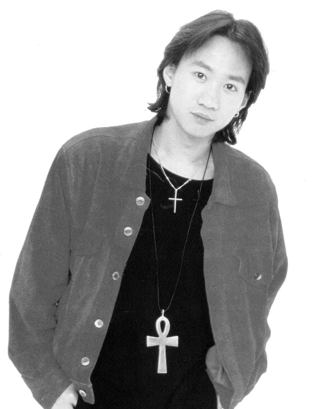 黄家驹原谅我这一生不羁放纵爱自由