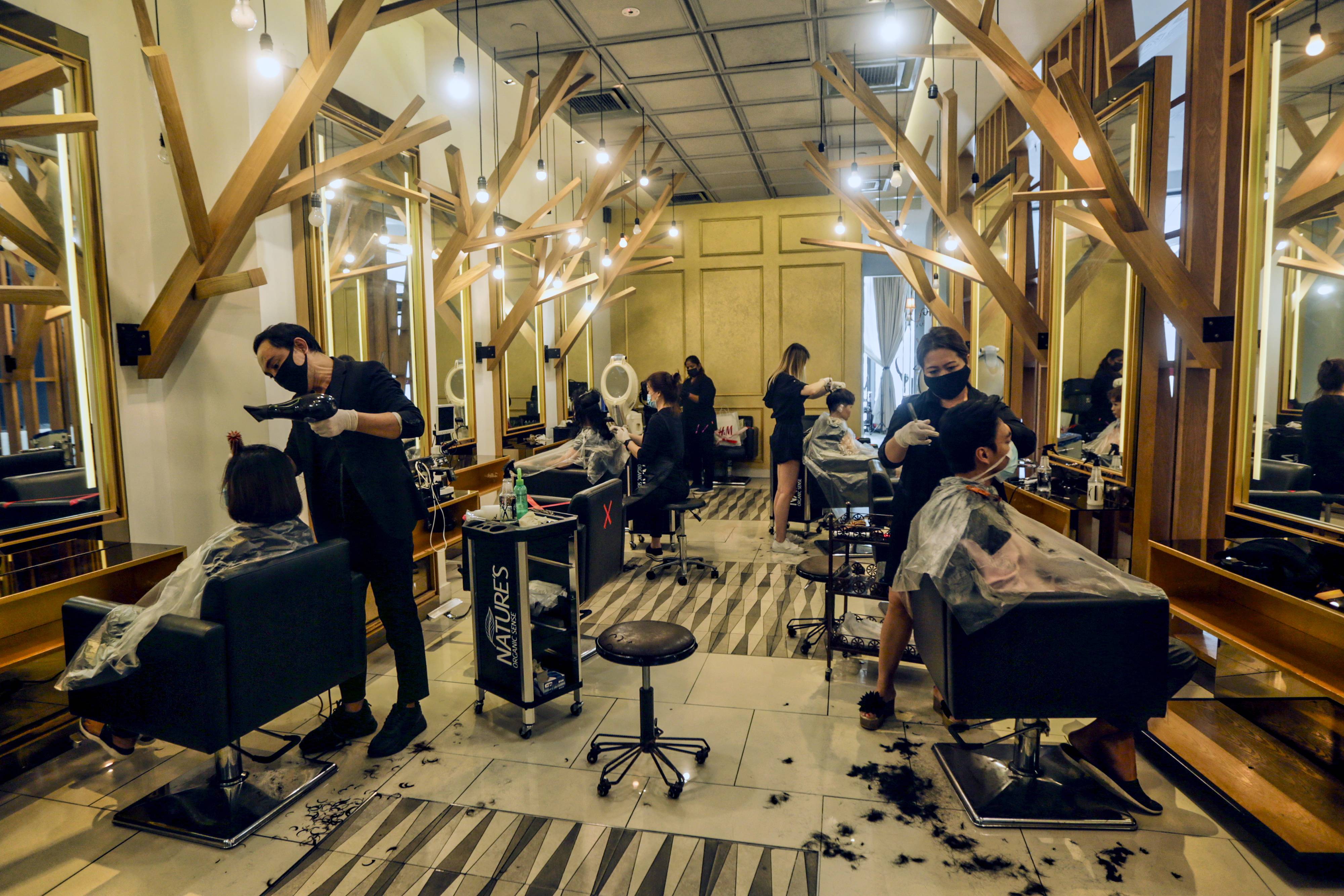 马来西亚:理发店复工