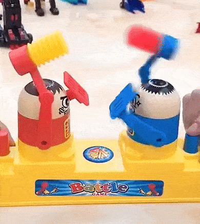 估计小朋友们就能理解玩具设计者教育儿童不要互殴的美好初衷