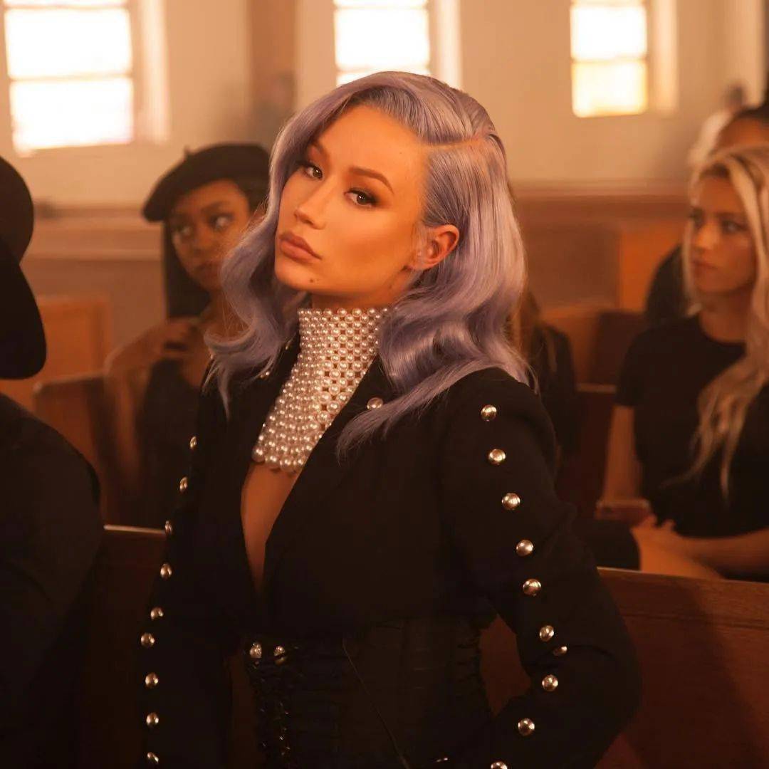 澳洲女高音 iggy azalea 公开自己已生子!