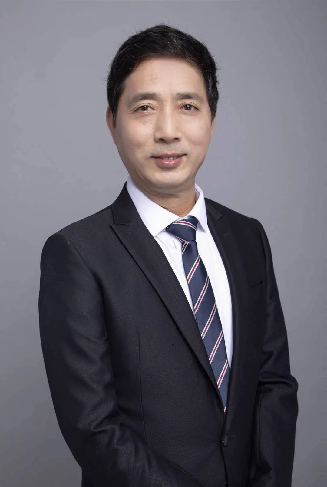 老家有棵梧桐树陈宝林