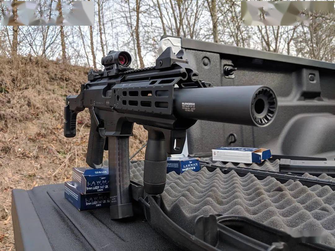 【cz蝎子evo3】尺寸 性能 扩展性 面面俱到 美国家防小能手