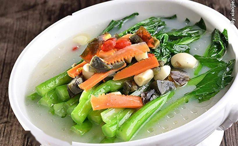 冬瓜薏米鸭肉汤上汤菜心西兰花萝卜炒瘦肉南瓜彩椒炒瘦肉白米饭餐午