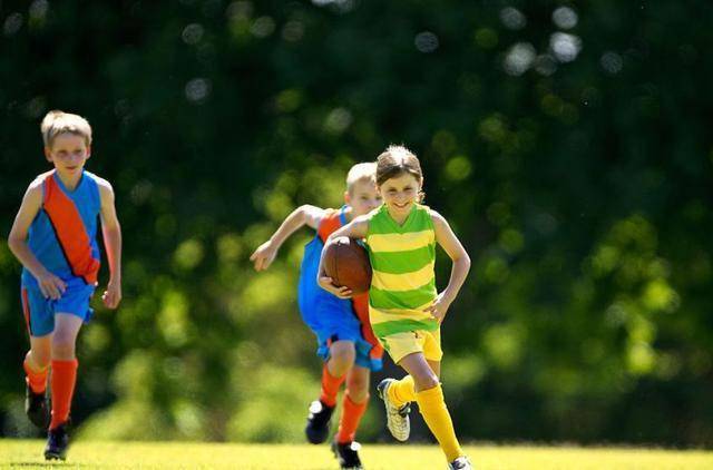 这三项运动可以帮助孩子长高个快来看看吧