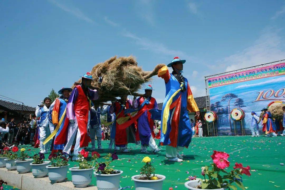 一起来了解安图县省级非物质文化遗产"朝鲜族拔草龙"!