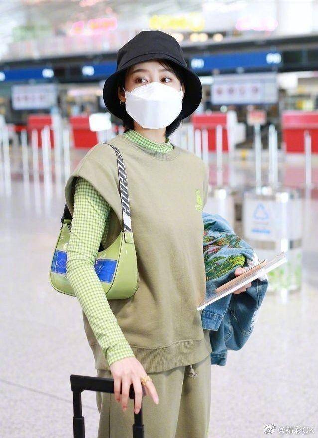 艳阳高照不想晒成"包拯"?时髦「防晒打底衫」,女明星早就pick