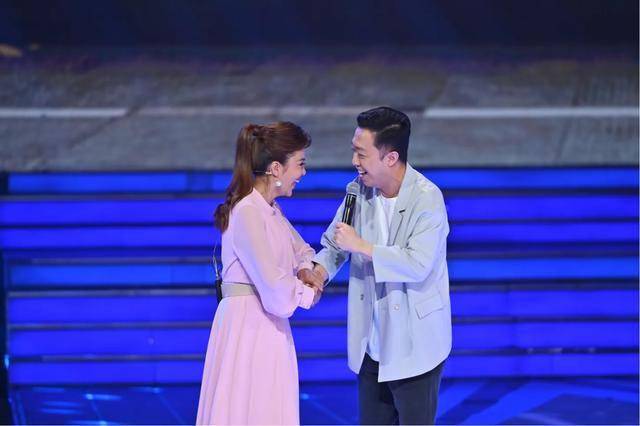 星光大道全新周赛今晚1930cctv3精彩纷呈不见不散