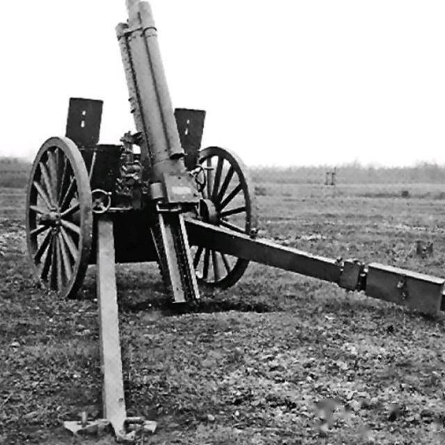 m2a1105mm榴弹炮图片