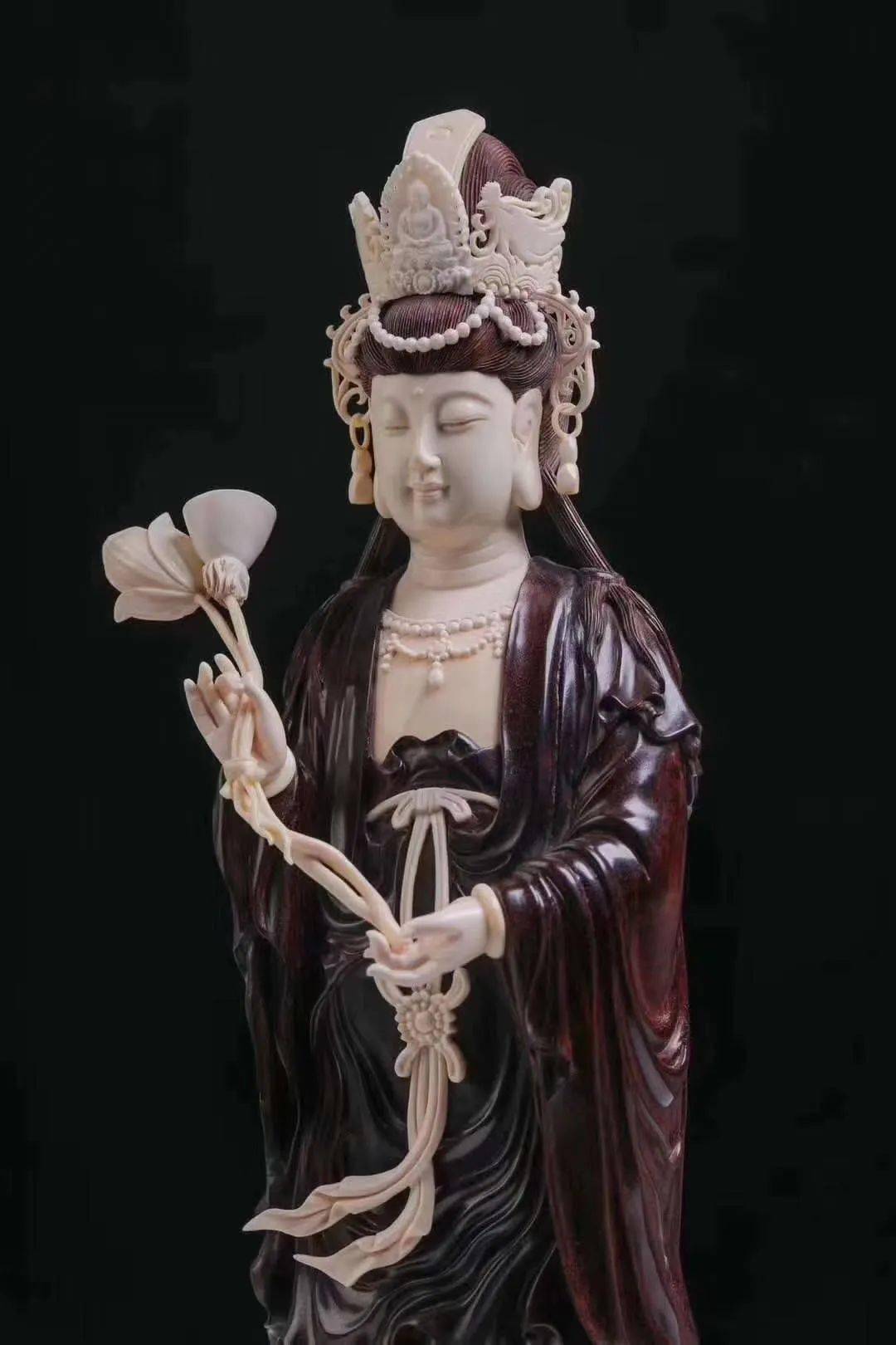 小叶紫檀镶嵌猛犸象牙【观世音菩萨】,珍品重器 | 认证-第6张图片-趣
