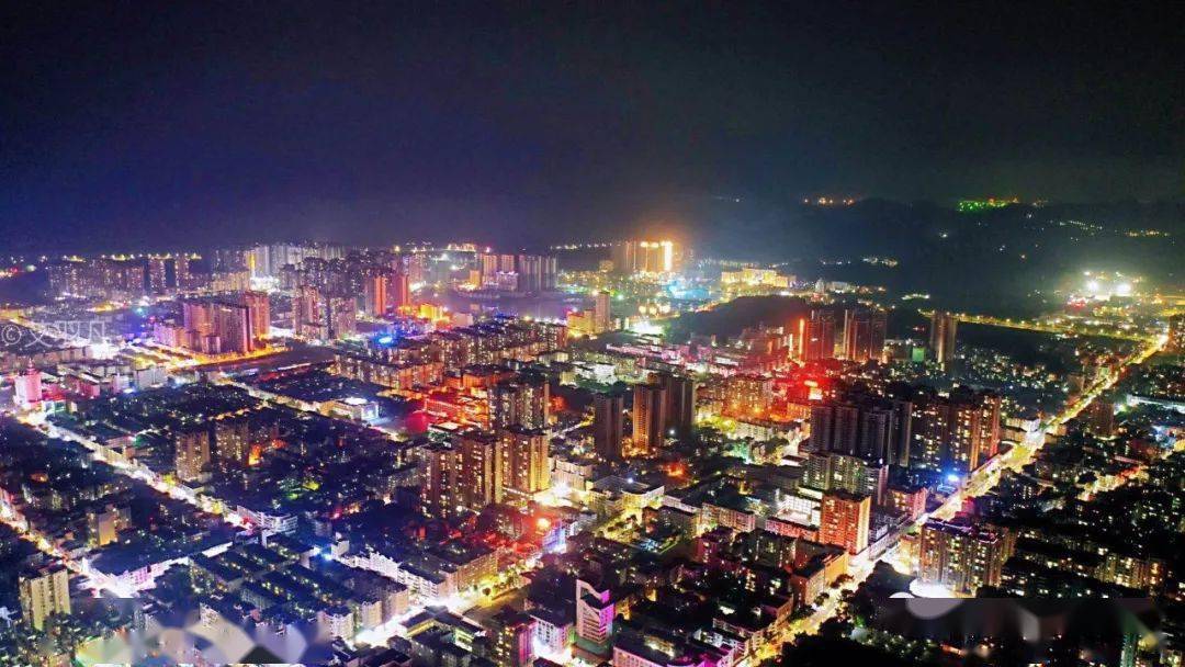 英德夜景航拍流光溢彩堪称影视大片真的美醉了