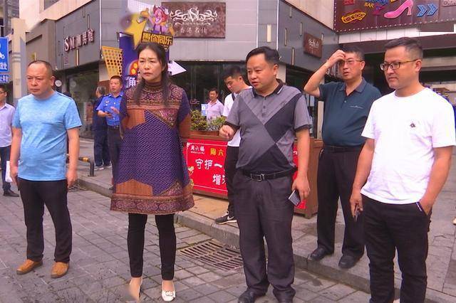 现场会上,汪华指出,创建国家卫生城市和全国文明城市,是提升福泉城市