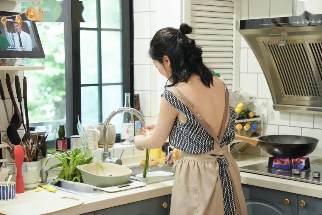 乘风破浪的姐姐她的万能酱料和厨房我都想要