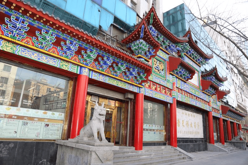 背景简介 丹东市老天祥大药房有限公司始于公元1893年(清·光绪十九年