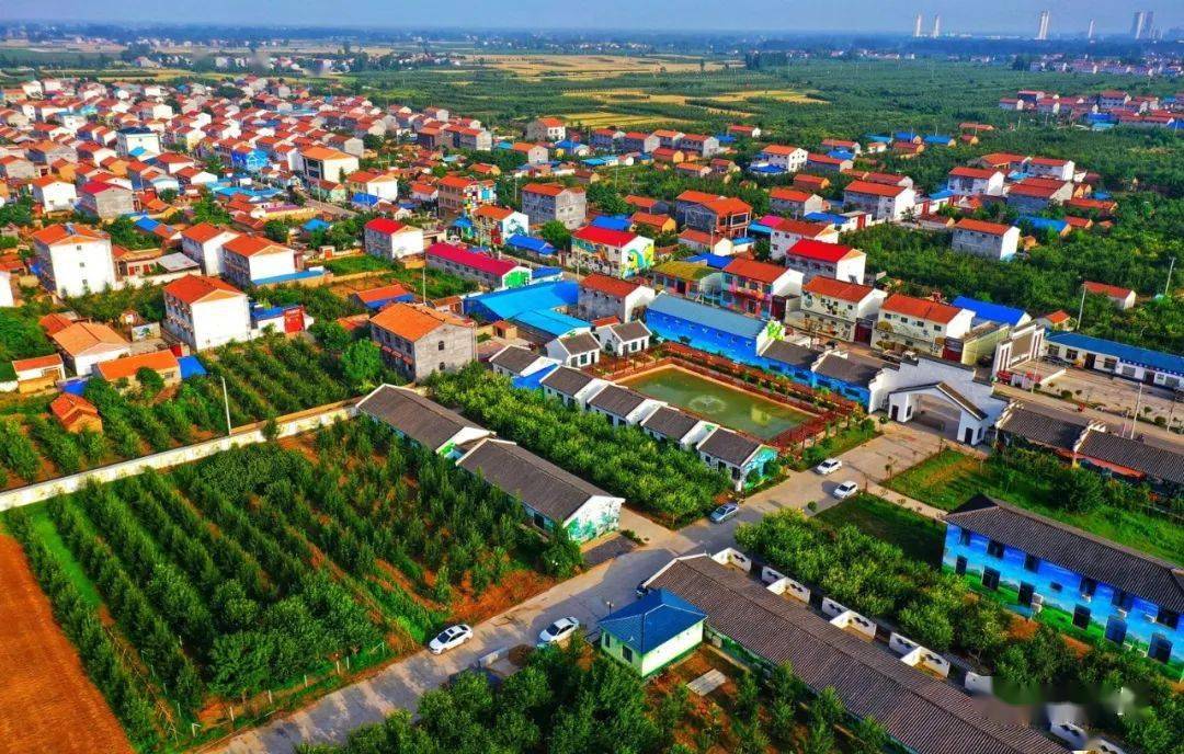 航拍宁陵万亩梨园景连景