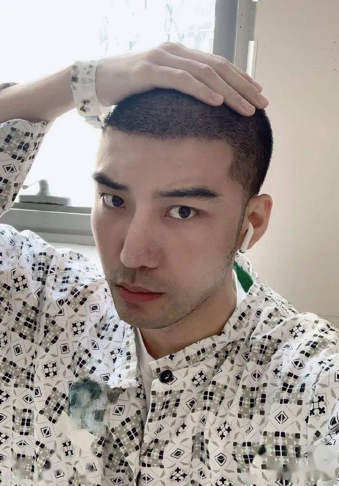 四亿点击,轰动同志圈,南航空少终于被洗清冤屈