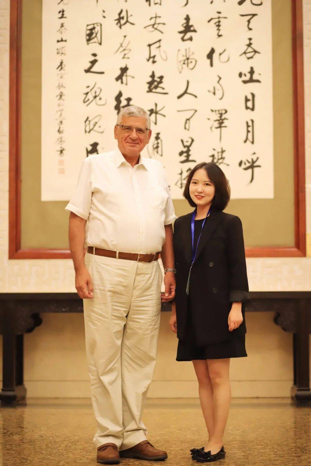 毕业季专访与自己和解专访翻译英语专业毕业生葛根塔娜