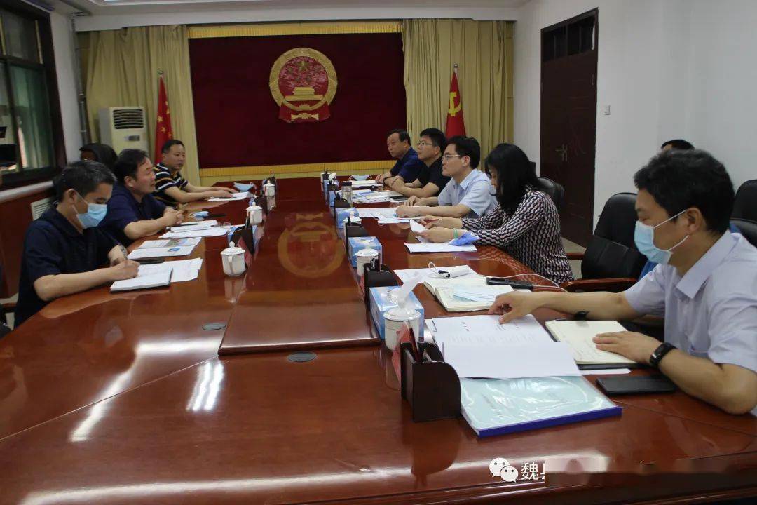 他指出,城市要发展,人才是关键,魏县是拥有106万人口的大县,人力资源