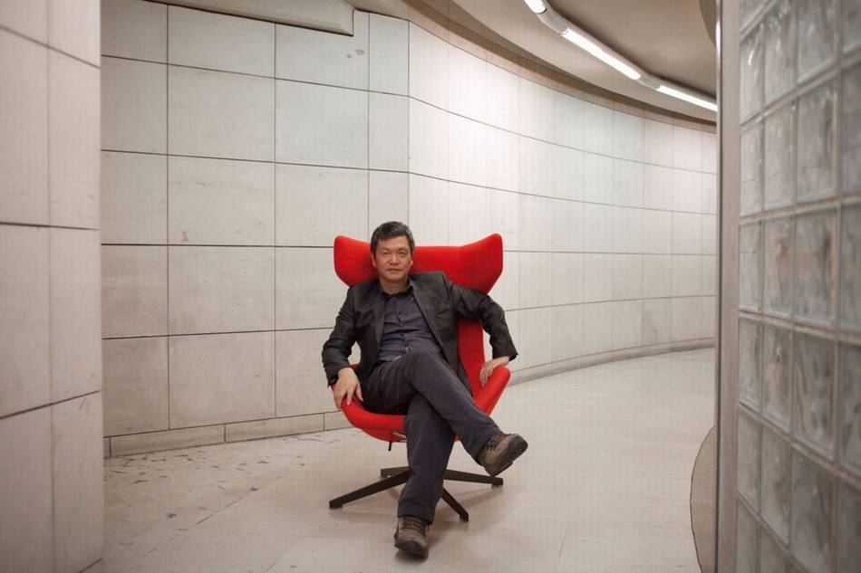 张献民"看不见"的年度影像片单里,能看见什么