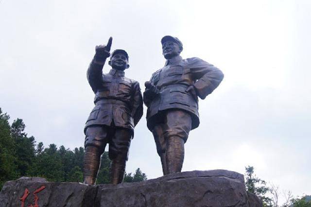 刘邓大军挺进大别山重武器为何宁可扔掉也不给华野