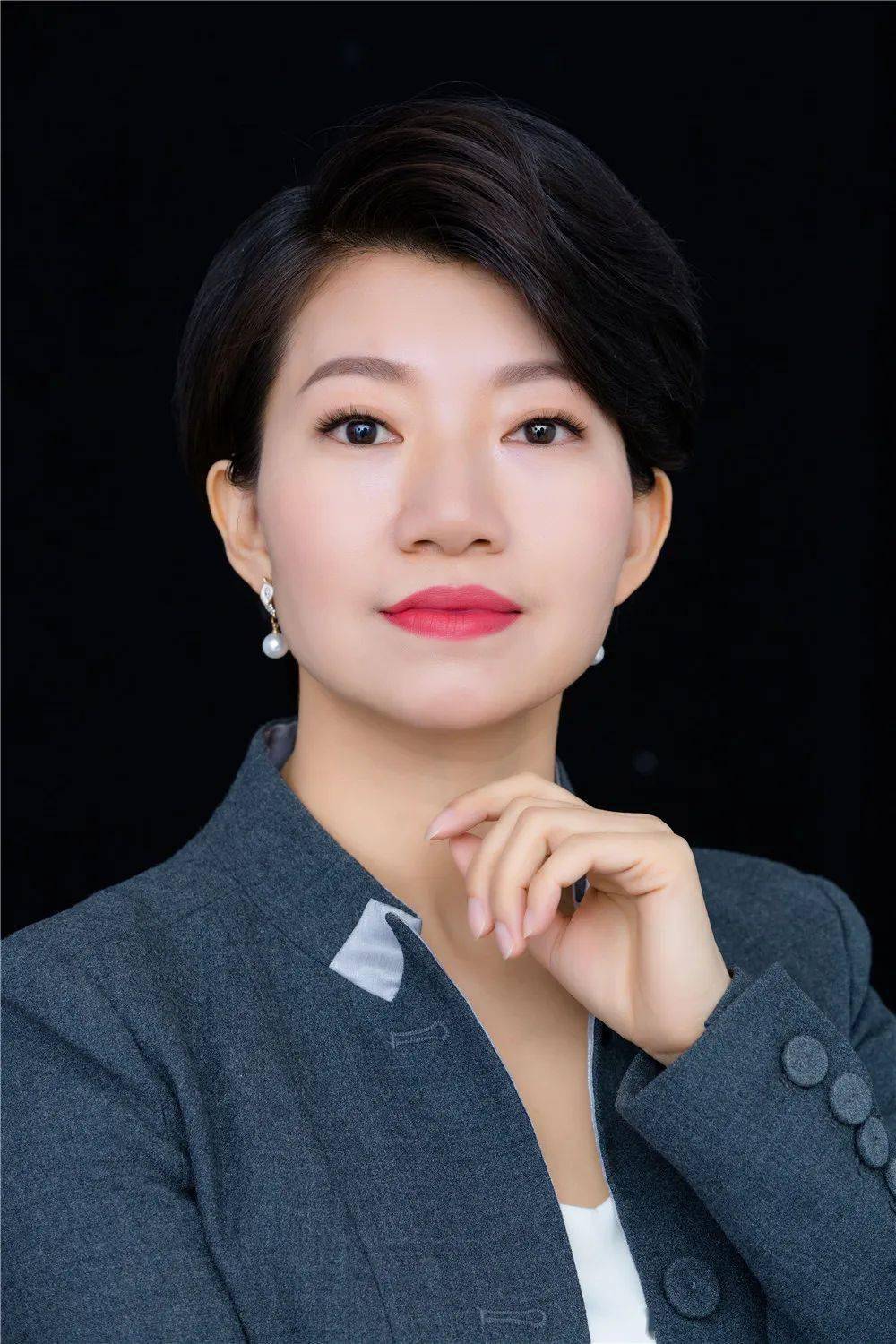 今天我当班丨如何保护被性侵幼女的合法权益?_小张