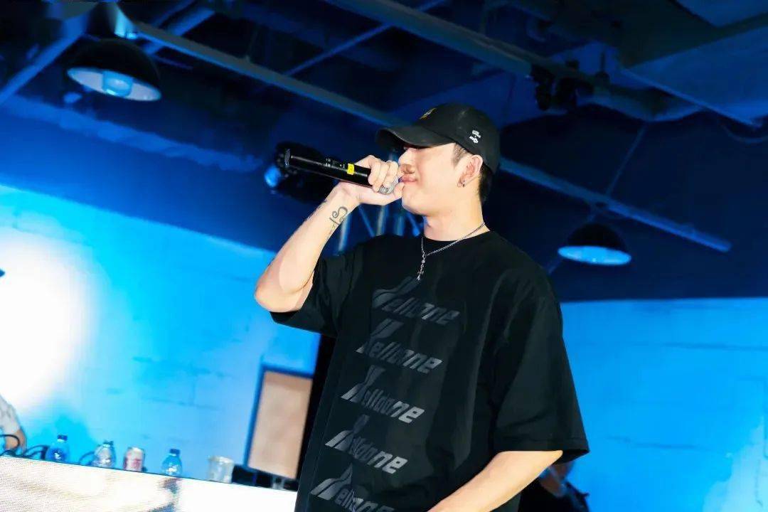 送票丨624让活死人高天佐buzzy深蓝陪你玩派对