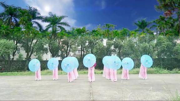 伞舞队形一湖清水非常漂的伞舞变队形人美舞美献给大家欣赏