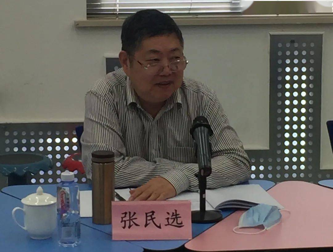 处副调研员金松,静安区教育局中教科科长陈佳彦,区教育学院院长陈青云