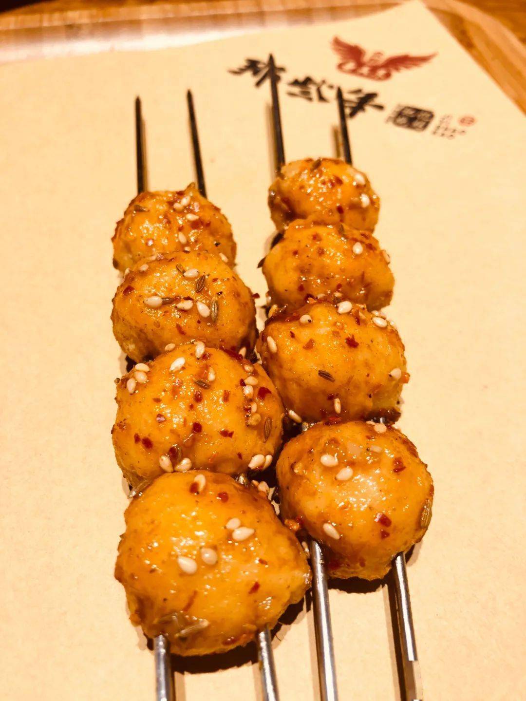 锡纸粉丝嫩滑爽口的粉丝蒜蓉的辅佐下入口清甜带有浓郁的蒜香味吃一口