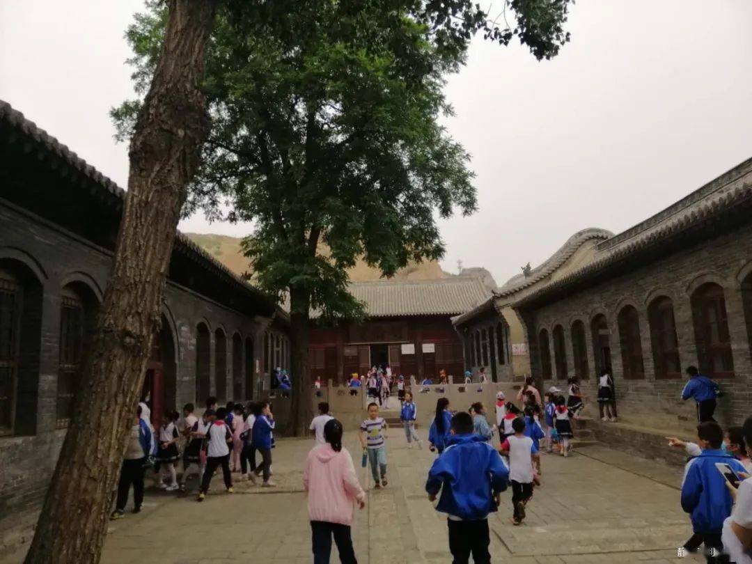 静乐县利民小学开展"传承红色基因 争做时代新人"主题教育活动