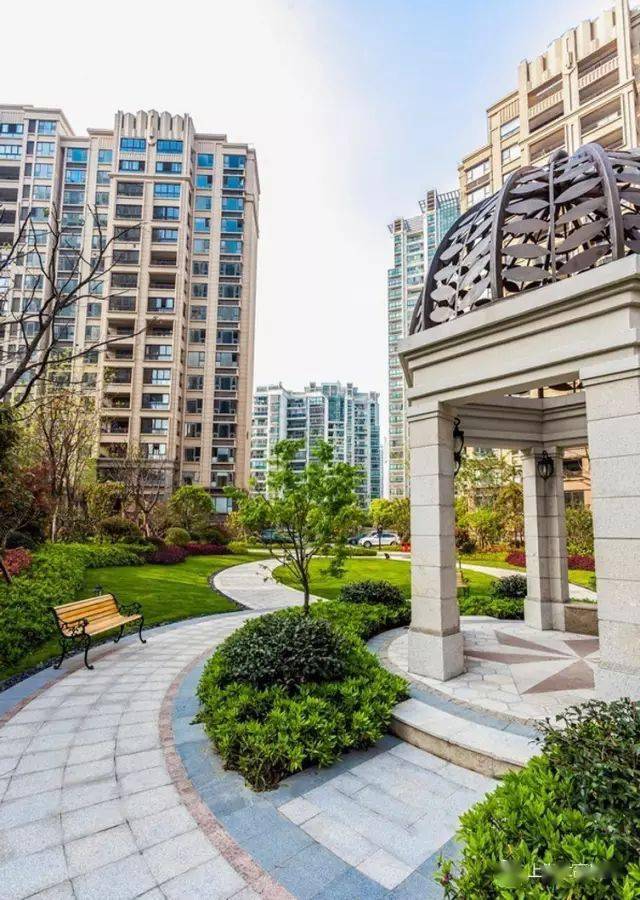 中海万锦城内环高档住宅稀缺南北通4房带300平超大露台豪华装修近地铁