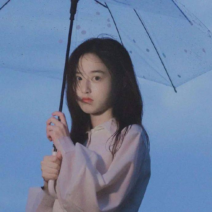 头像丨67心情不好就去旅游看点新的风景就会忘记烦恼