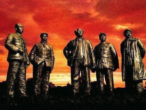 红色图书荐读:《苦难辉煌》