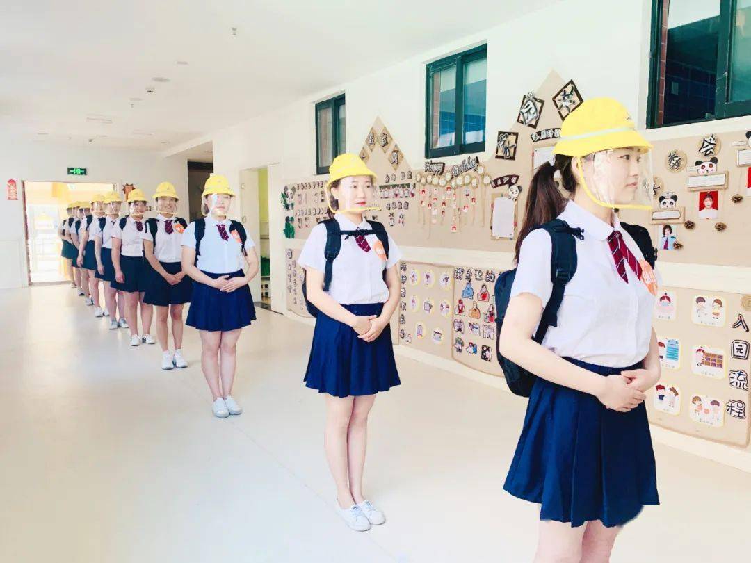 联系方式园所地址:陕西省商洛市商州区商州西路秦韵教育城报名地址