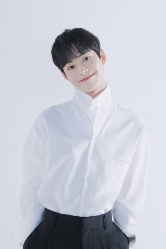 [星闻]李洗赈确定主演韩国首部bl题材网剧《mr. heart》!