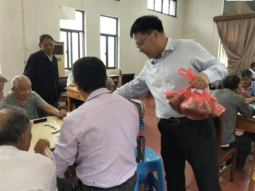 网友:无关数量,这是一份心意!_张永新