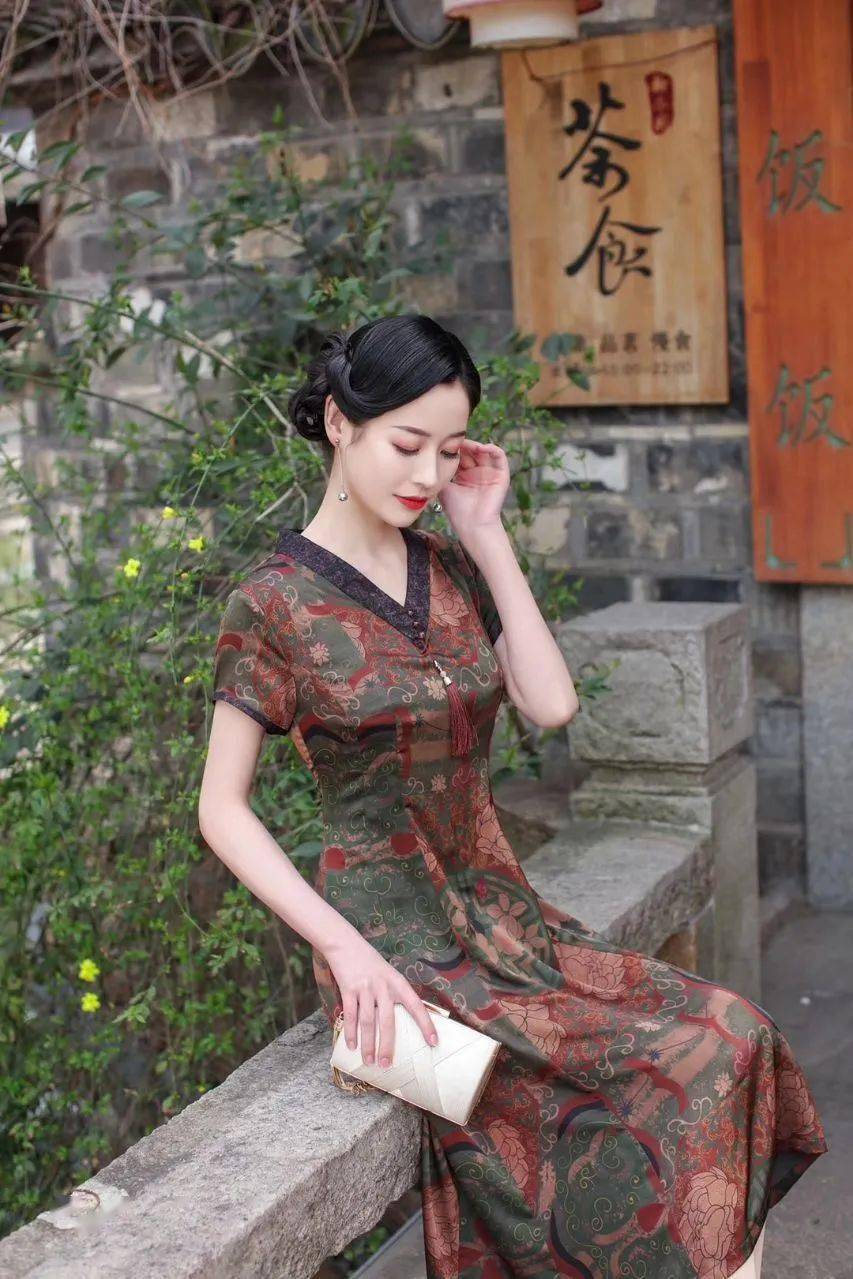 给妈妈选旗袍,这几款真不错,妈妈准喜欢