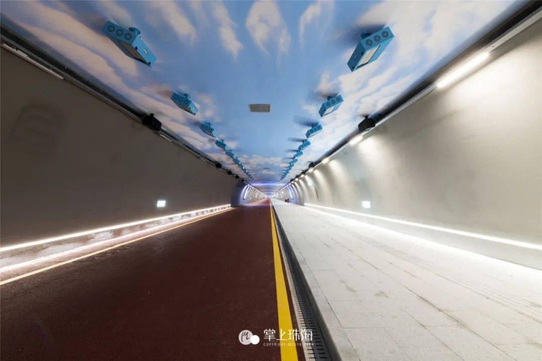 珠海板樟山隧道!火了!