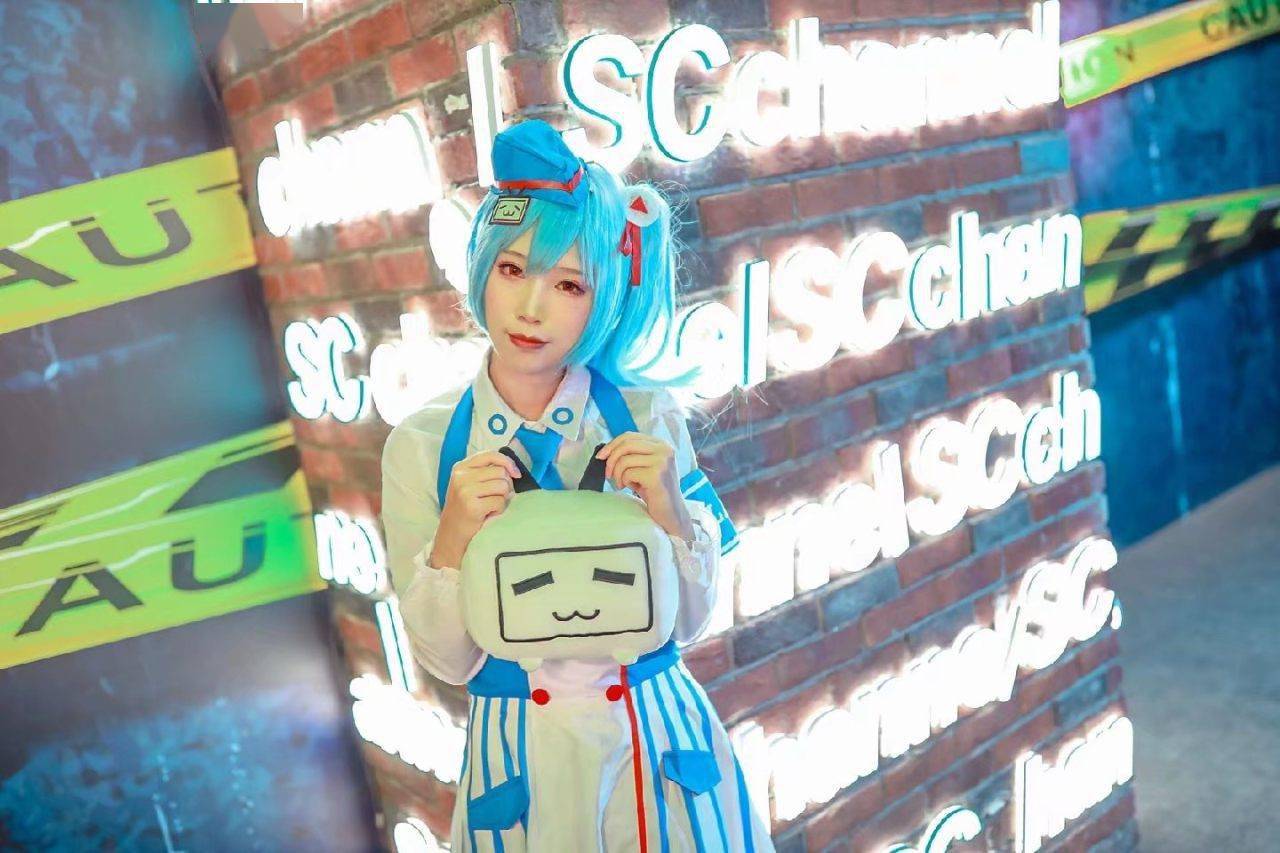 一起來慶祝嗶哩嗶哩11週年吧! 33娘cosplay