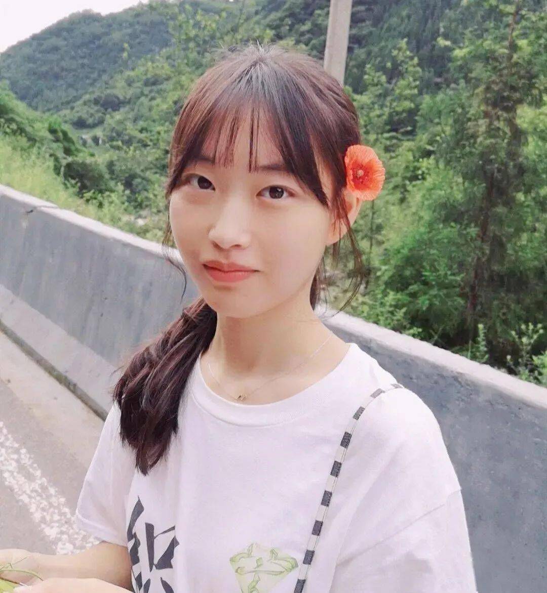 乘风破浪的成电姑娘_陈思佳