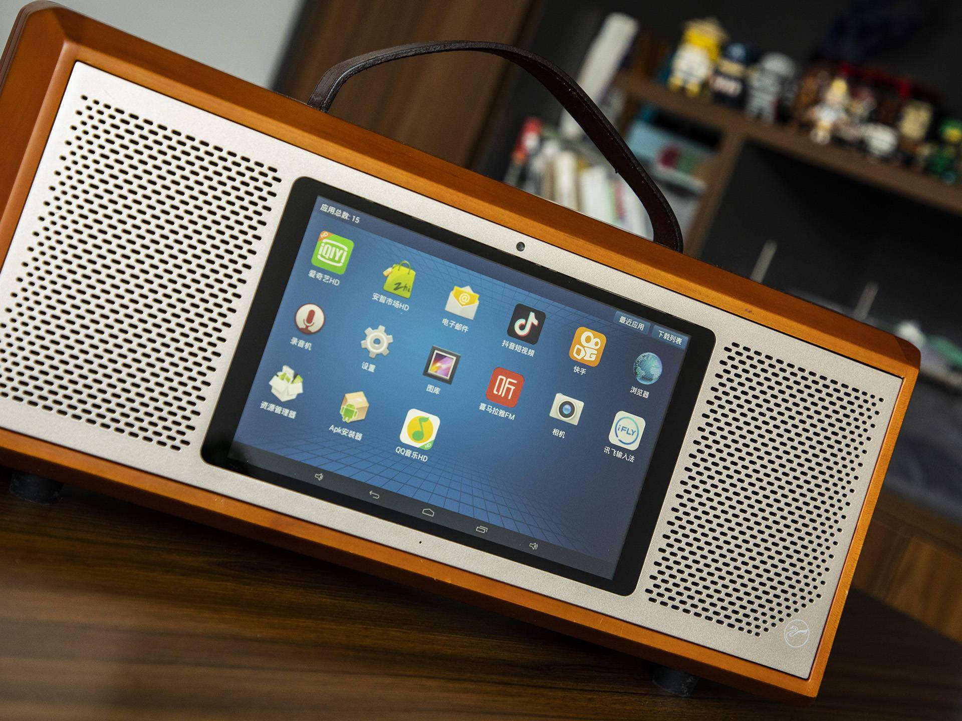 智能操作系统 惠威mc-200一体化智能媒体中心图赏_音箱