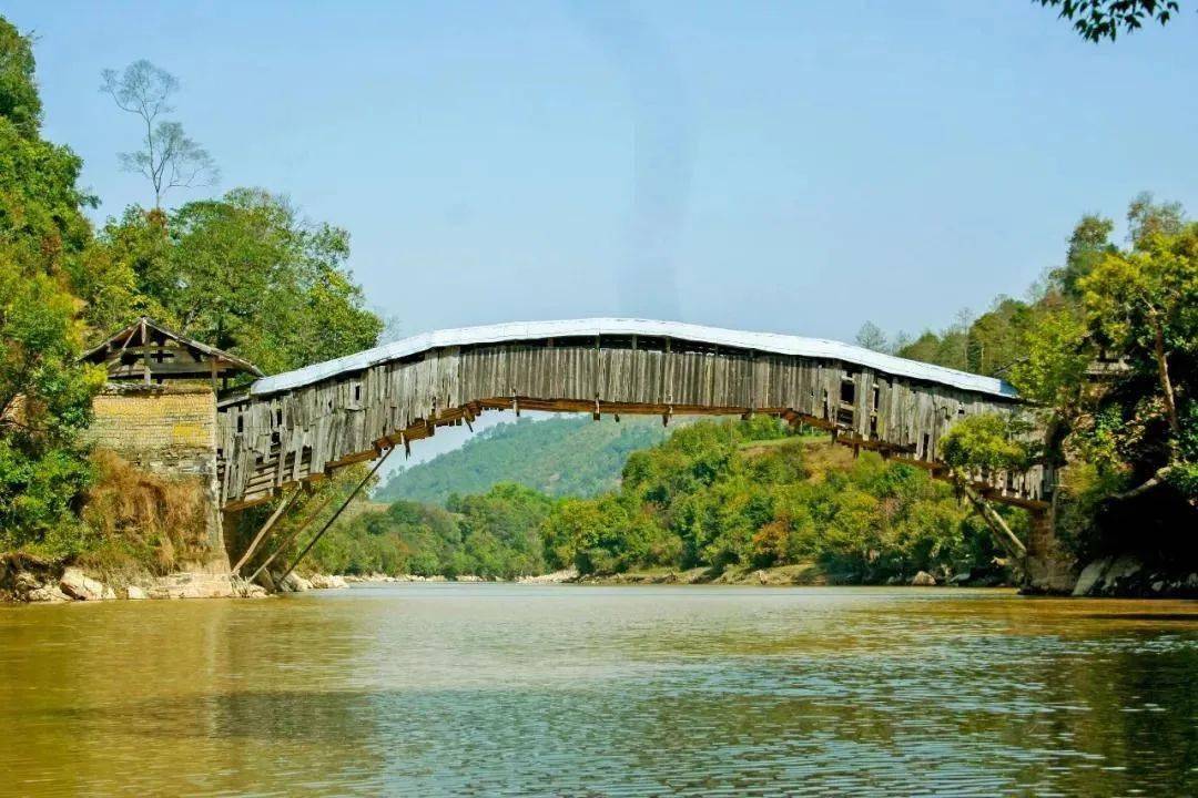 触摸历史的痕迹腾冲龙川江上的这些古桥打卡走起