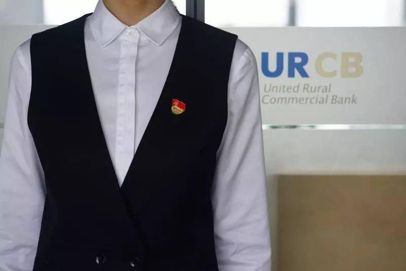 建党日|作为党员,这样佩戴党徽才正确!