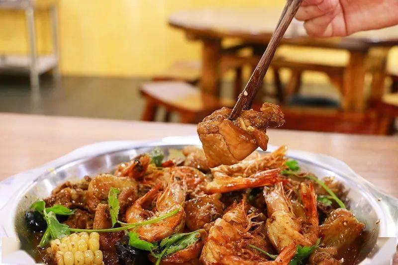 真豪横仅需399元抢购一小份海鲜炒鸡3人吃不完烩面无限吃