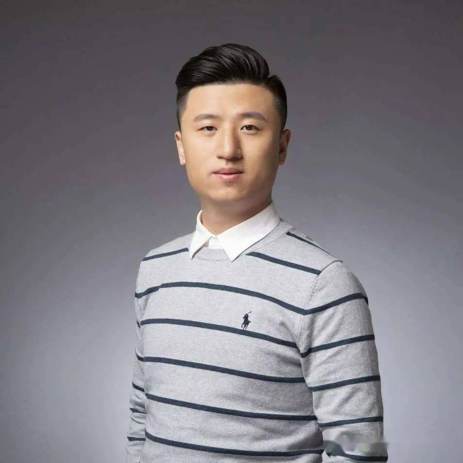 彭靖田品览 联合创始人 兼 ctogoogle developers expert on machine