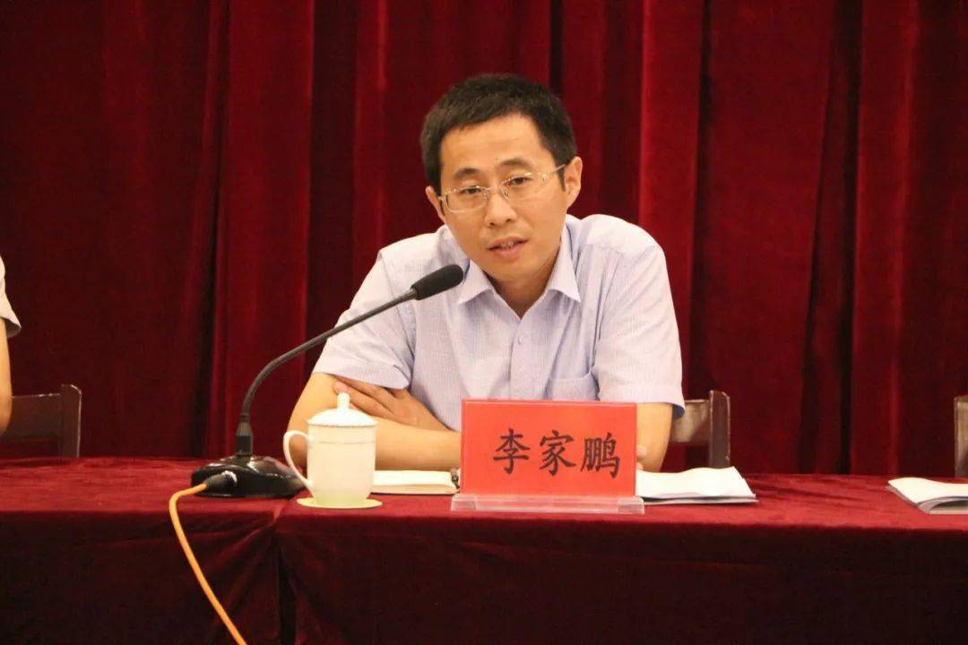 李涛讲话企业代表张英震发言"科技副总"代表张学义发言"科技副总"的