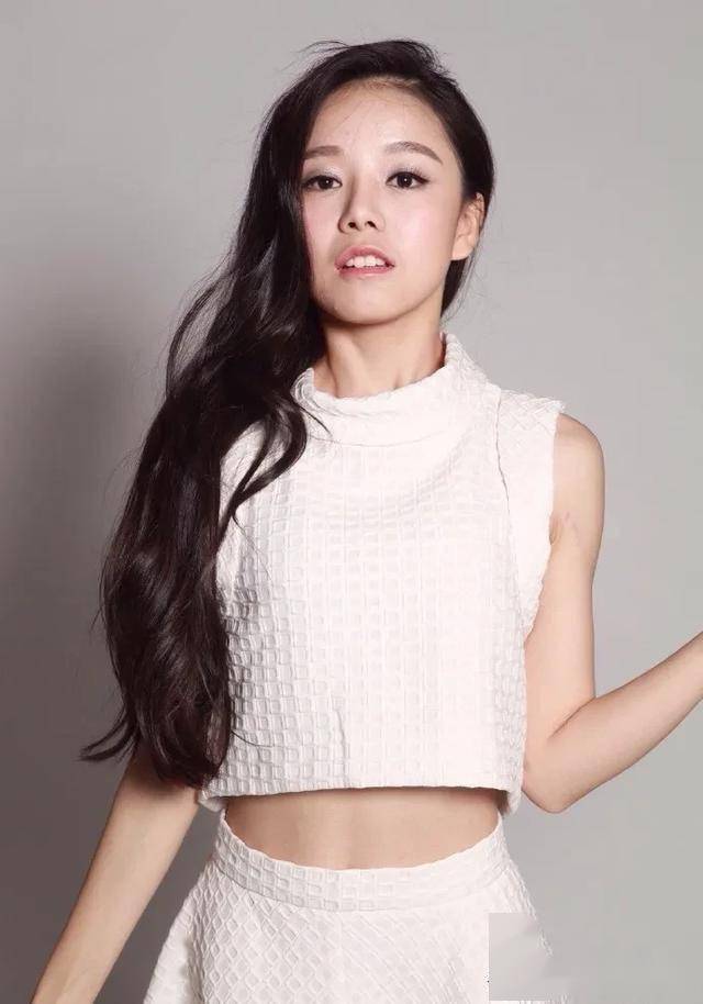 花样少女屠画的花样穿搭