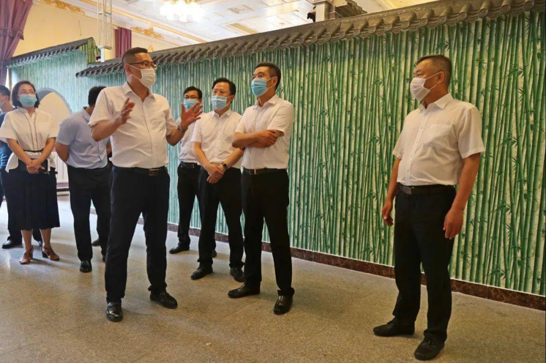 【振兴要闻】区委书记栾春新陪同市委书记裴伟东到我