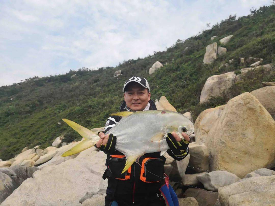 黄鱼(六线鱼)的基本特征及施钓办法 - 鲶鱼钓法时间 - 实验室设备网